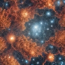 Réseau neuronal sur fond de nuages